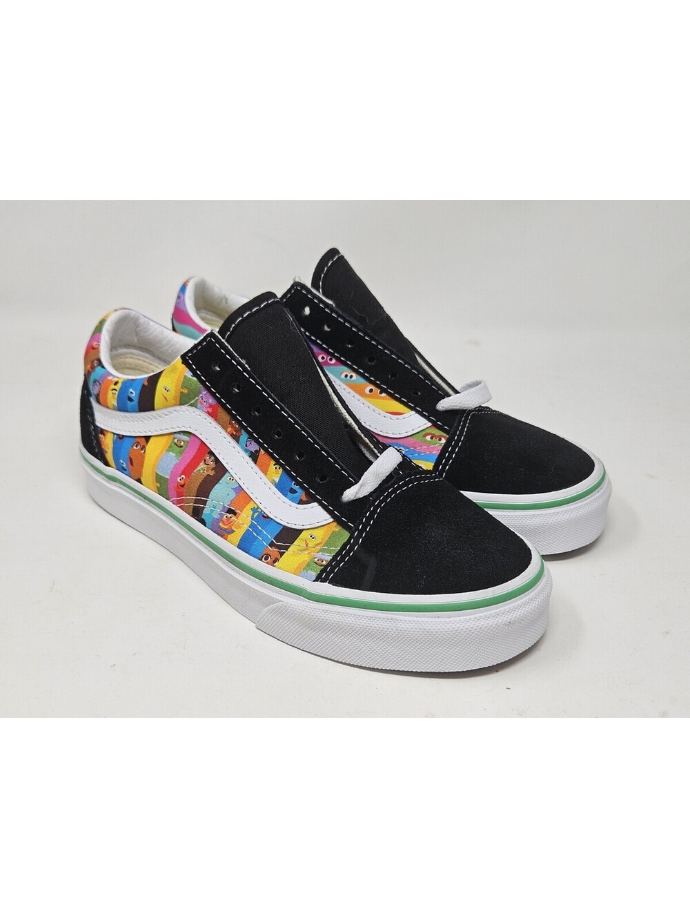 VANS Sesame Street Old Skool Black/Multi Limited Edition Women’s 5.0  Men’s 3.5